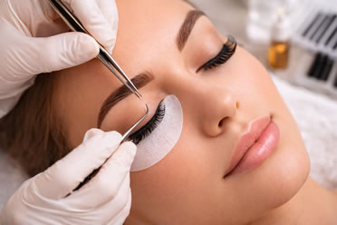 eyelash extentions near me